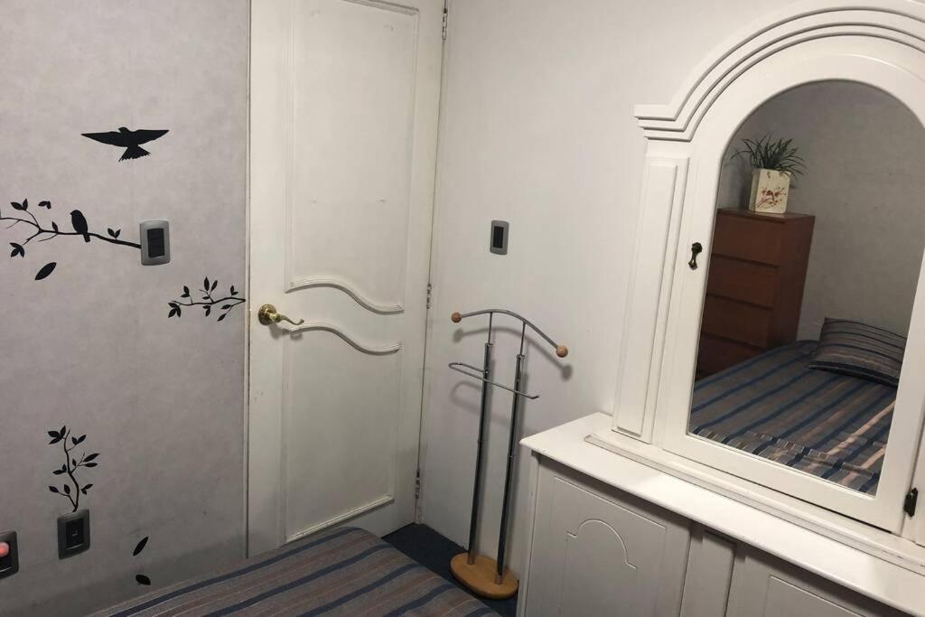 Amplia Habitación tipo Ejecutiva con baño y acceso privados Toluca Exterior foto